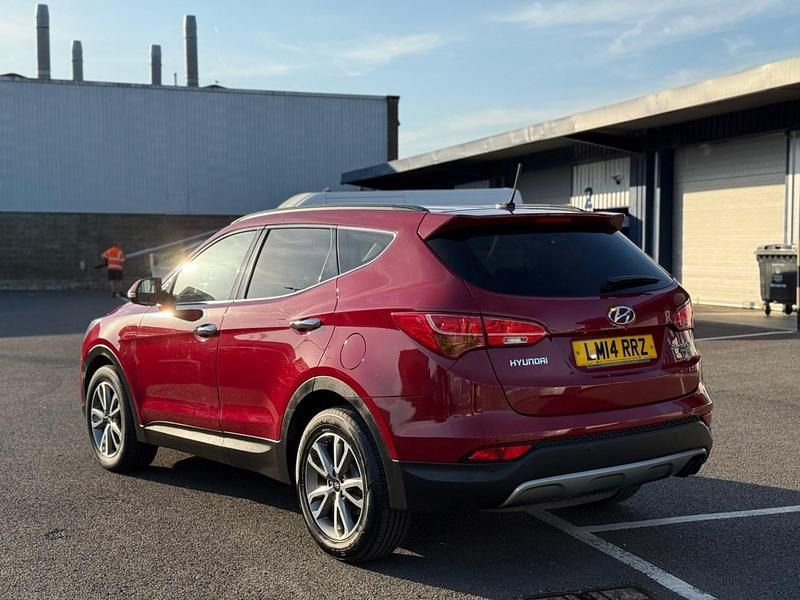 Used Hyundai Santa Fe Premium 2014 Red SUV
