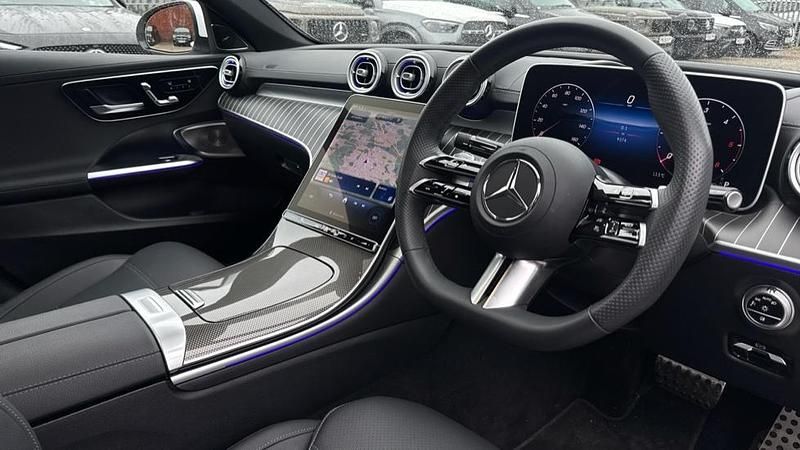 Used Mercedes C220 AMG Line Premium Plus 200 HP (147 kW) 2025 Manufaktur opalite white bright