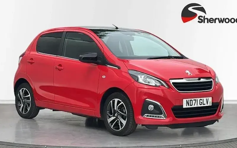 Used Peugeot 108 Allure 72 HP (52 kW) 2022 Hatchback