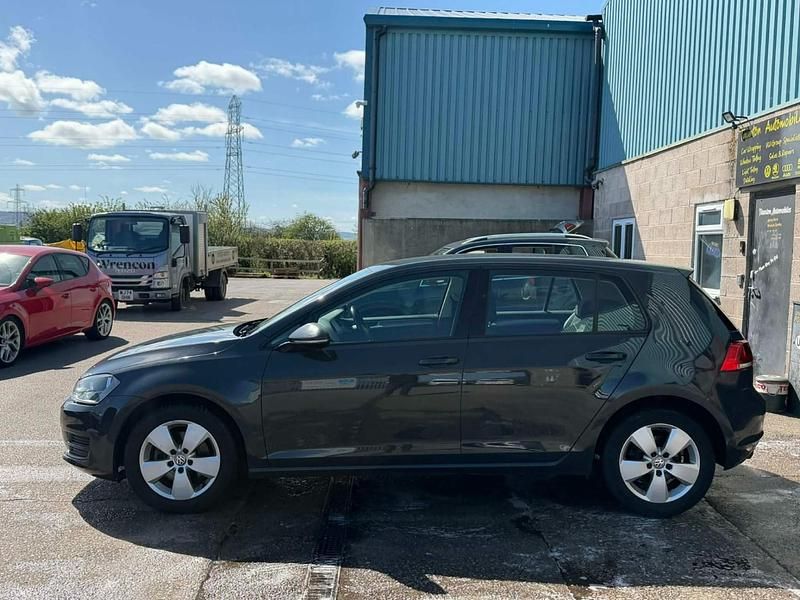 Used VW Golf VII SE 122 HP (89 kW) 2013 Grey Hatchback