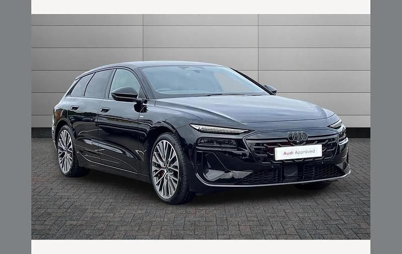 Black Used 2025 Audi e-tron Comfort SUV | £70,095 - Image 1/4