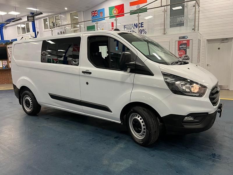 Used Ford Transit Custom 130 HP (95 kW) 2021 White Van