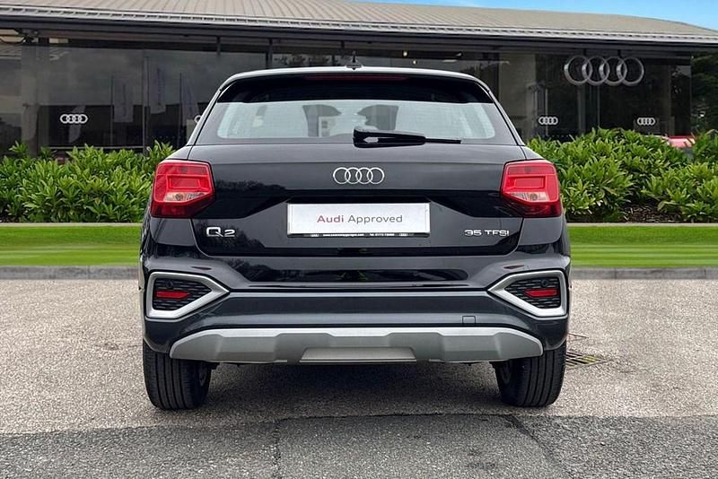 Used Audi Q2 Sport 150 HP (110 kW) 2025 Black SUV