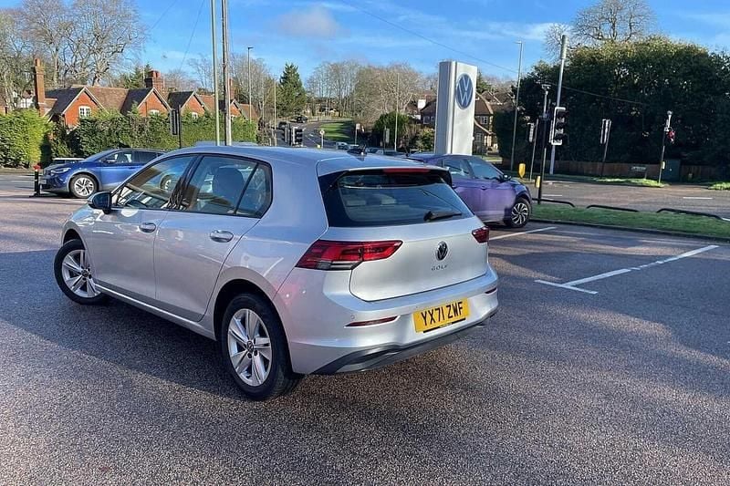 Used VW Golf VII Life 115 HP (84 kW) 2021 Silver Hatchback