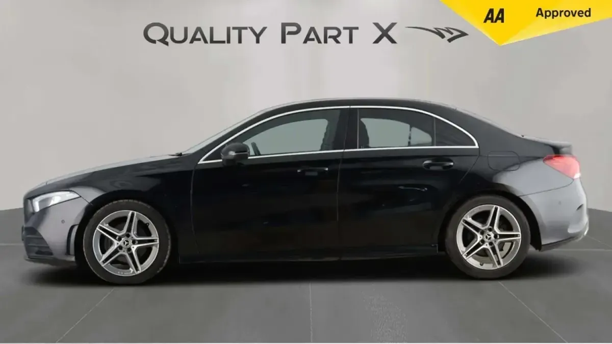 Begagnad Mercedes A200 Executive 163 HK (119 kW) 2020 Svart Sedan