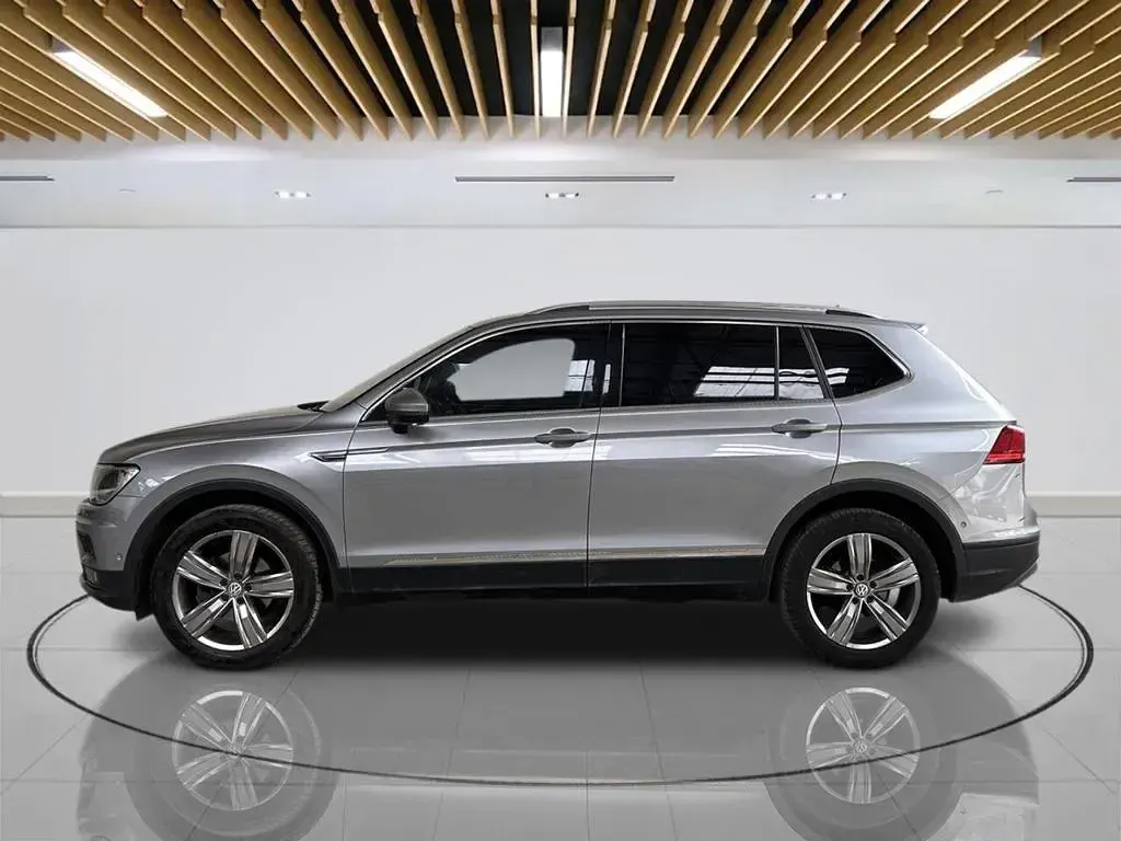 Used VW Tiguan Allspace Match 150 HP (110 kW) 2021 Silver SUV