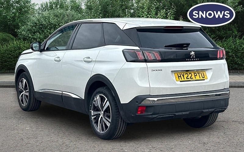 Used Peugeot 3008 Allure 131 HP (96 kW) 2022 White SUV