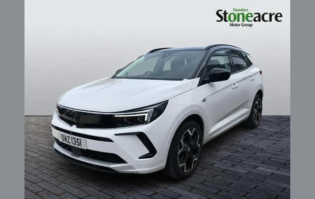 Used Vauxhall Grandland X Ultimate 128 HP (94 kW) 2023 White SUV