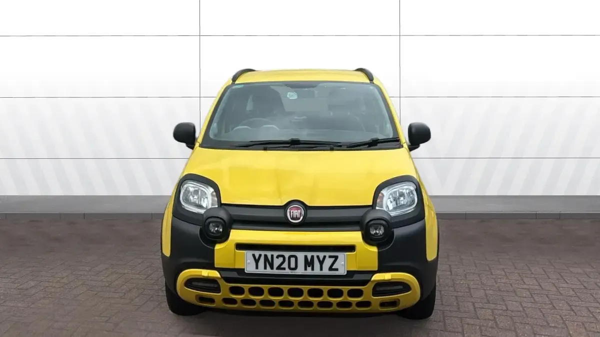 Used Fiat Panda Cross 69 HP (50 kW) 2020 Yellow Hatchback