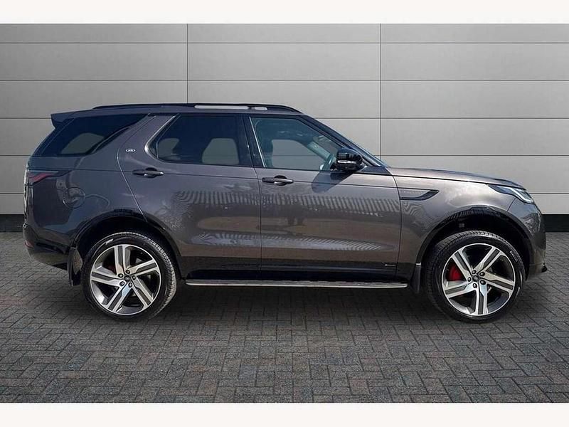 Used Land Rover Discovery 5 HSE Dynamic 300 HP (220 kW) 2021 Grey SUV