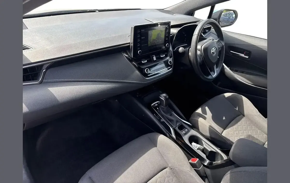 Used Toyota Corolla 122 HP (89 kW) 2021 Blue Estate