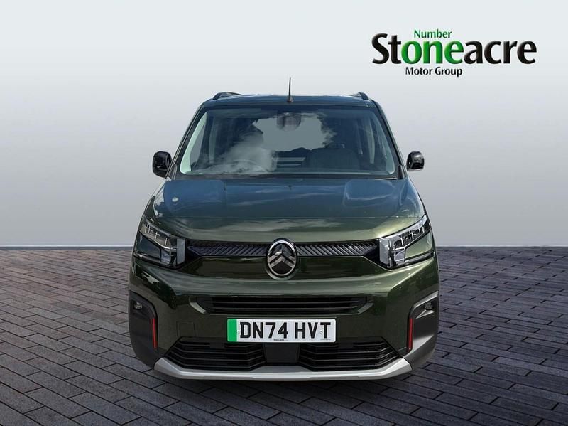Used Citroën e-Berlingo 100 kW (136 HP) 2024 Green MPV