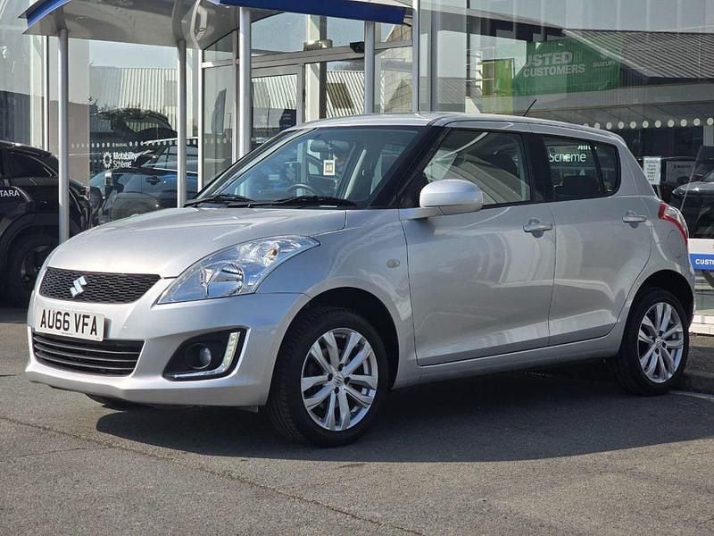Usado Suzuki Swift SZ3 2016 Prateado Citadino