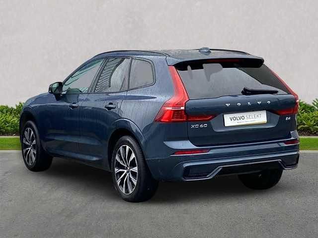 Usado Volvo XC60 Plus 197 HP (144 kW) 2023 Azul SUV