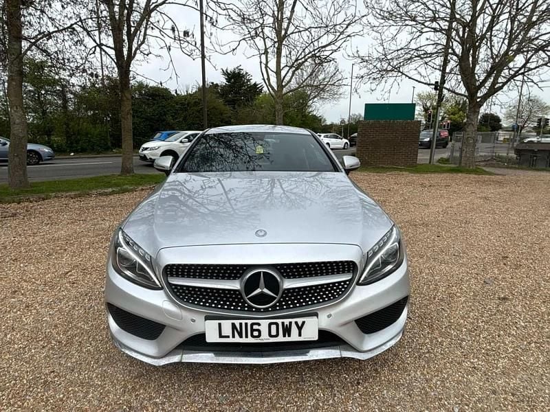 Usado Mercedes C220 AMG line 170 HP (125 kW) 2016 Prateado Coupé