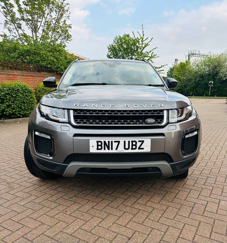 Grey Used 2017 Land Rover Range Rover evoque SE | £10,200 (Good price) - Image 1/4