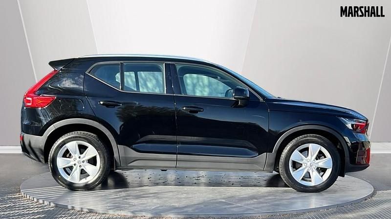 Used Volvo XC40 Core 163 HP (119 kW) 2022 Black SUV