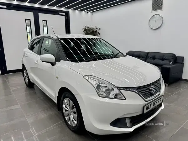 Usado Suzuki Baleno SZ3 90 CV (66 kW) 2018 Blanco Utilitario