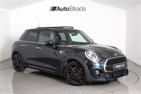Black Used 2021 Mini Cooper Hatch Hatchback | £19,495 (A bit pricey) - Image 1/1