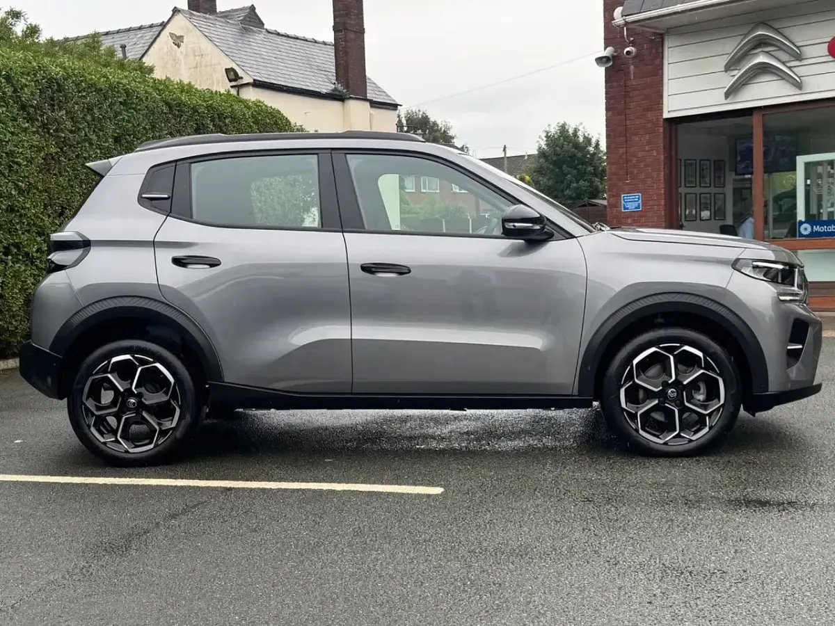 New Citroën C3 99 HP (72 kW) 2025 Grey SUV