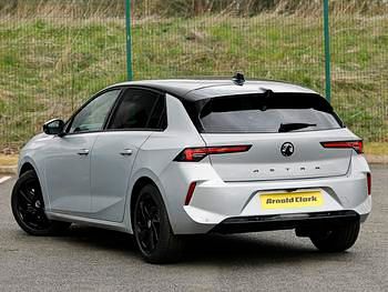 New Vauxhall Astra 130 HP (95 kW) 2026 Silver Hatchback