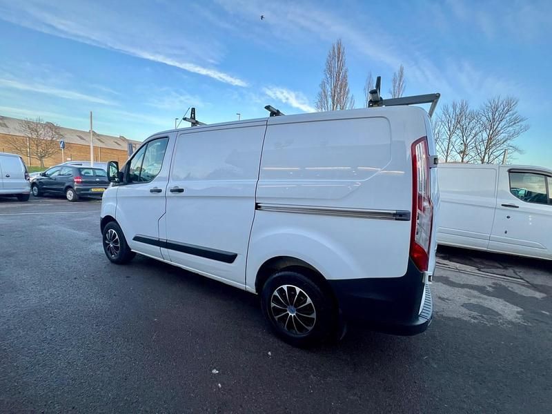 Used Ford Transit Custom 100 HP (73 kW) 2014 White Van