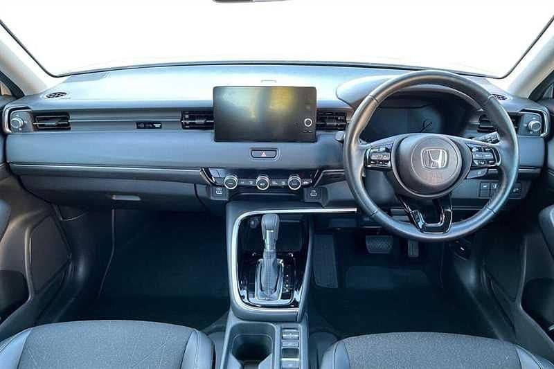 Used Honda HR-V Advance 131 HP (96 kW) 2022 White SUV