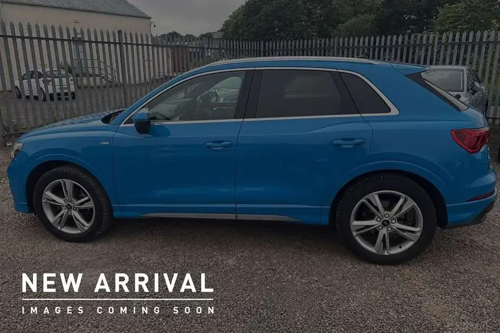 Used Audi Q3 S-Line 150 HP (110 kW) 2023 Blue SUV