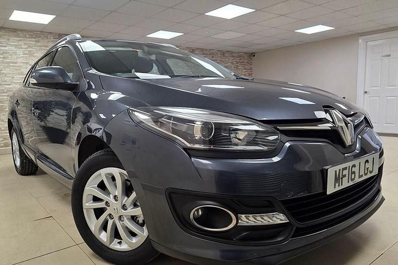 Used 2016 Renault Mégane III Dynamique Estate | £6,750 (Fair price) - Image 1/1