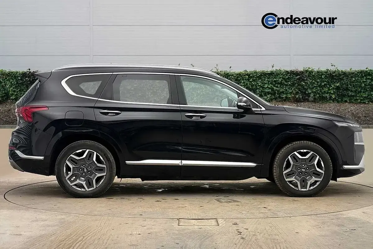 Used Hyundai Santa Fe Ultimate 2023 Black SUV