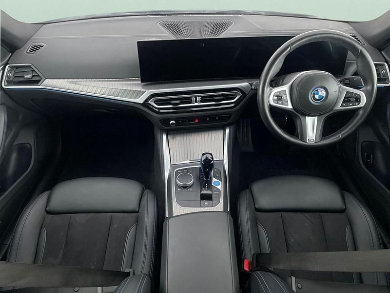 Used BMW i4 M Sport 250 kW (340 HP) 2022 White Sedan