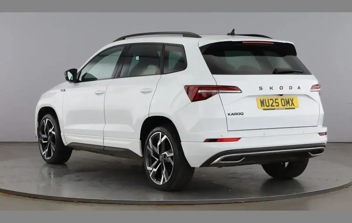 Used Skoda Karoq SportLine 150 HP (110 kW) 2025 Moon white metallic SUV