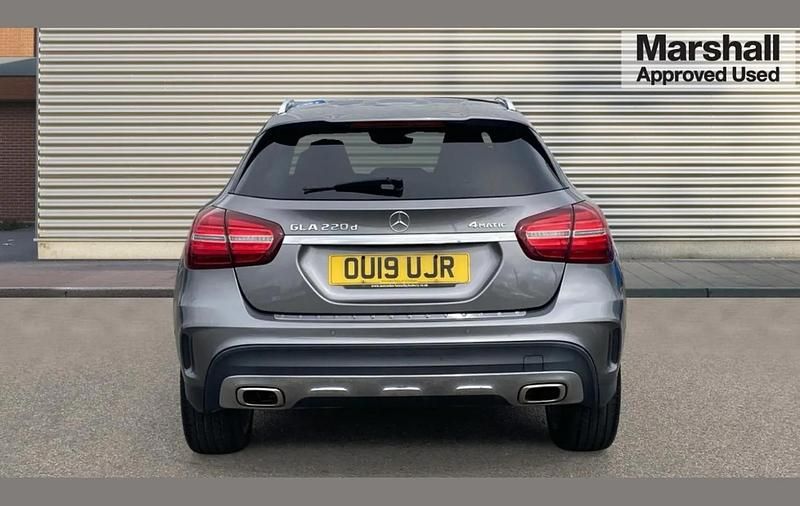 Used Mercedes GLA220 AMG line 174 HP (127 kW) 2019 Grey SUV