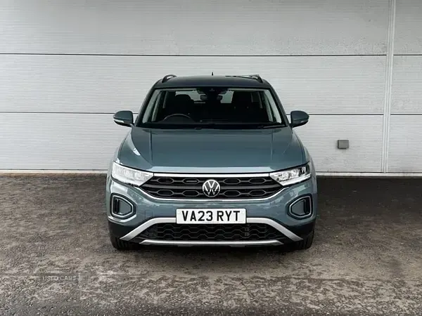 Used VW T-Roc Life 2023 Blue SUV