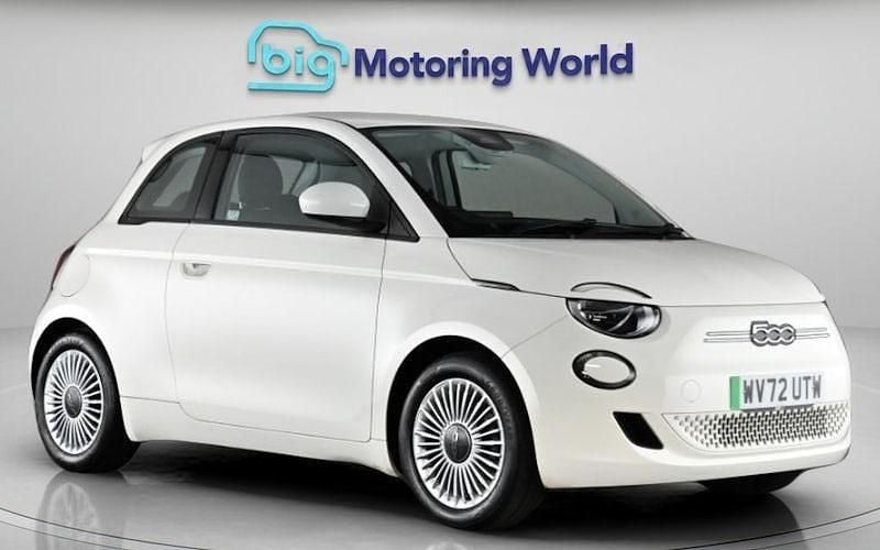 Used Fiat 500e Icon 86 kW (118 HP) 2022 White Hatchback