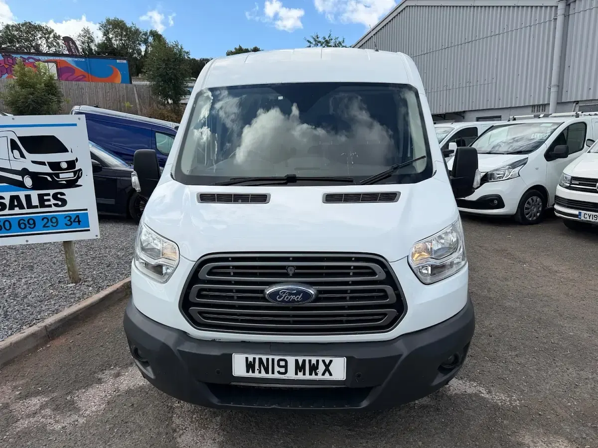 Used Ford Transit 130 HP (95 kW) 2019 White Van