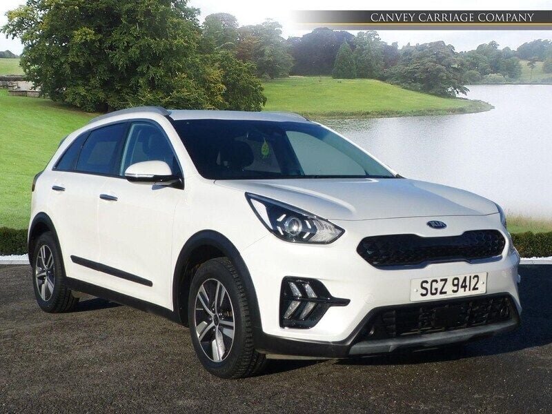 White Used 2020 Kia Niro 2 SUV | £15,800 (Super price) - Image 1/4