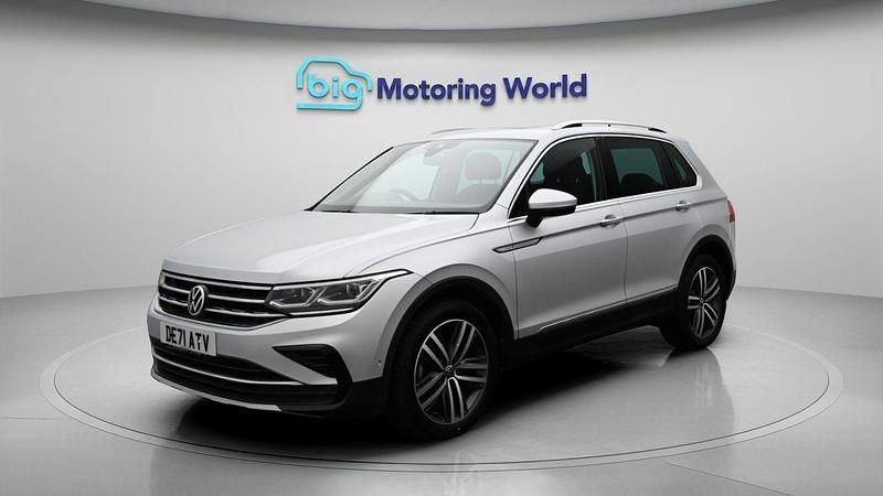 Used VW Tiguan Elegance 148 HP (108 kW) 2021 Silver SUV