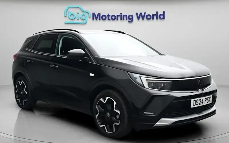 Used Vauxhall Grandland X Ultimate 131 HP (96 kW) 2024 SUV