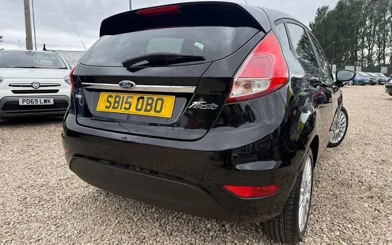 Used Ford Fiesta Titanium 101 HP (74 kW) 2017 Hatchback