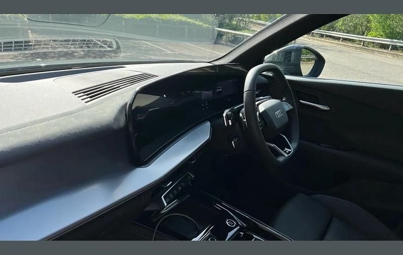 Ny Audi Q3 S-Line 267 HK (196 kW) 2026 Grå SUV