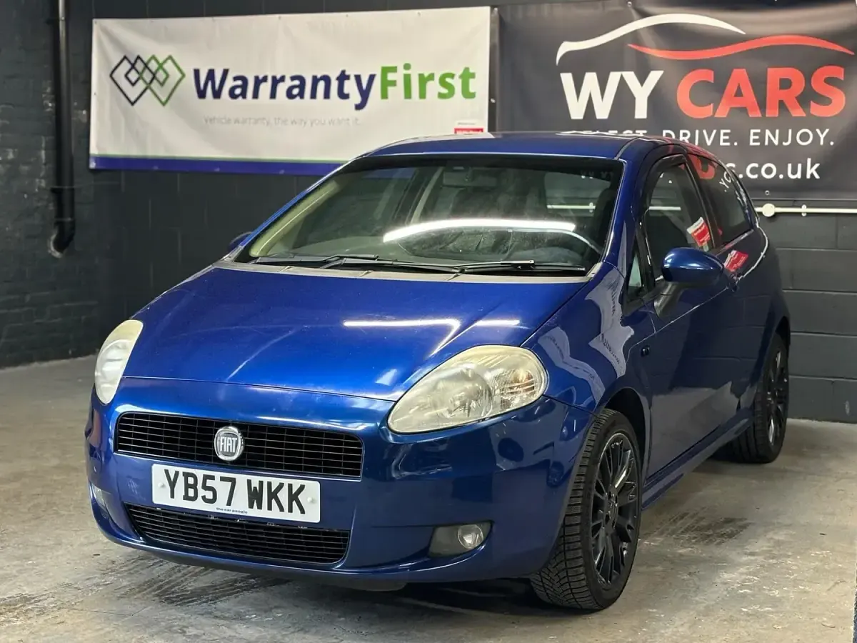 Used Fiat Grande Punto Active 74 HP (54 kW) 2008 Blue Hatchback