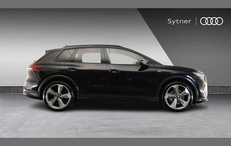 New Audi Q4 e-tron Black Edition 150 kW (204 HP) 2026 Black SUV