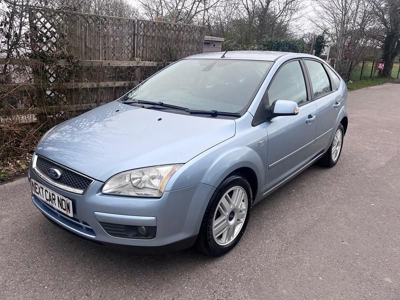 Used Ford Focus Ghia 115 HP (84 kW) 2007 Blue Hatchback