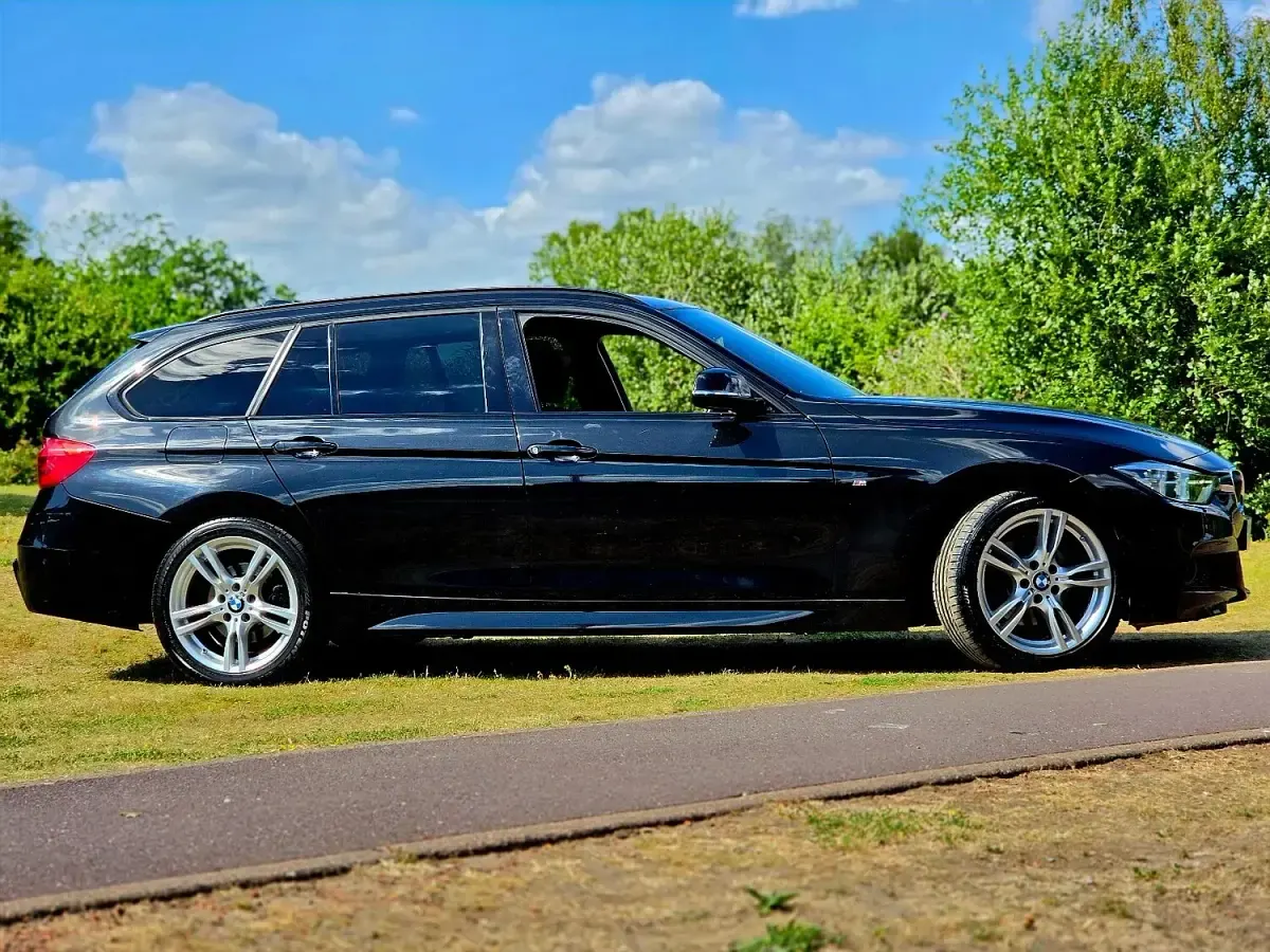 Used BMW 320 M Sport 2016 Black Estate