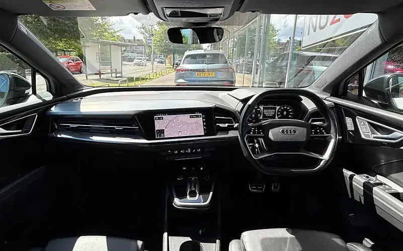 Used Audi Q4 e-tron 219 kW (299 HP) 2022 SUV