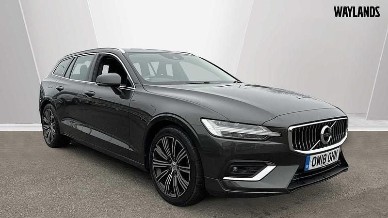 Used Volvo V60 Inscription 188 HP (138 kW) 2018 Grey Estate