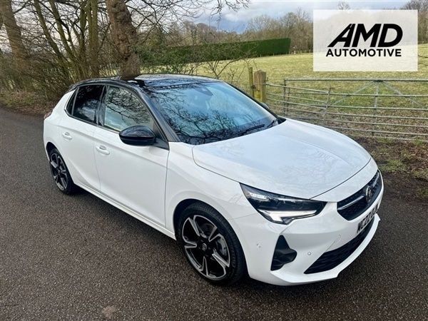 White Used 2022 Vauxhall Corsa Ultimate Hatchback | £14,340 (Fair price) - Image 1/1