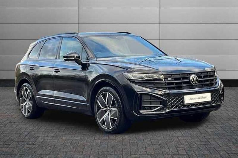 Used VW Touareg Black Edition 286 HP (210 kW) 2025 Black SUV