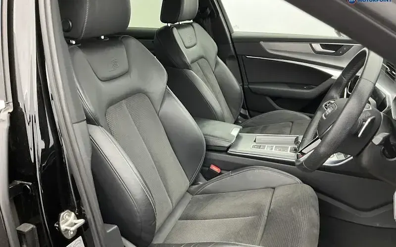 Used Audi A6 204 HP (150 kW) 2021 Black Estate
